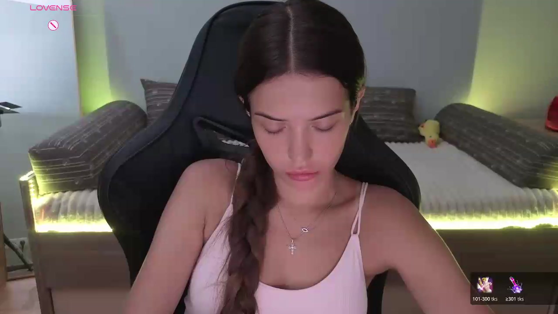 Gallery image thumbnail from JessicaB's myfreecams stream on, 07/09/2026, 11:37 image 6 of 20