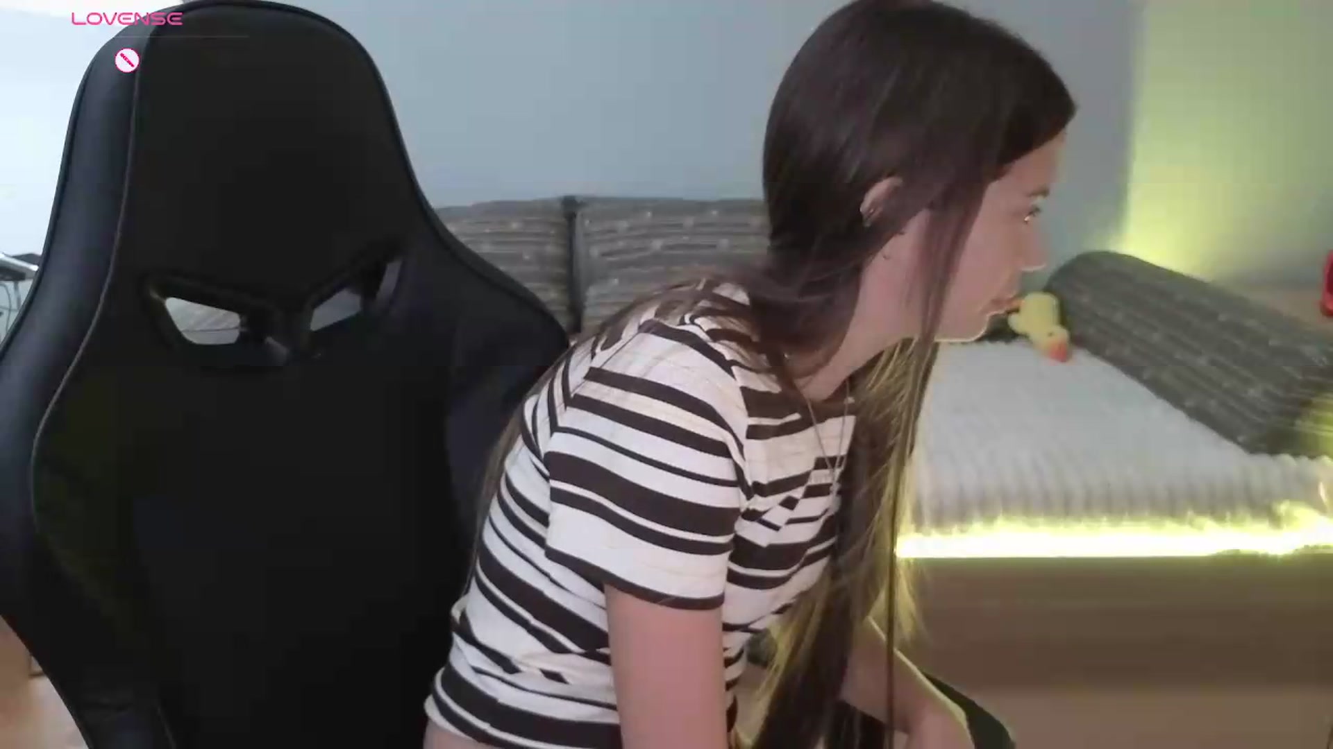 Gallery image thumbnail from JessicaB's myfreecams stream on, 07/10/2026, 10:15 image 10 of 20