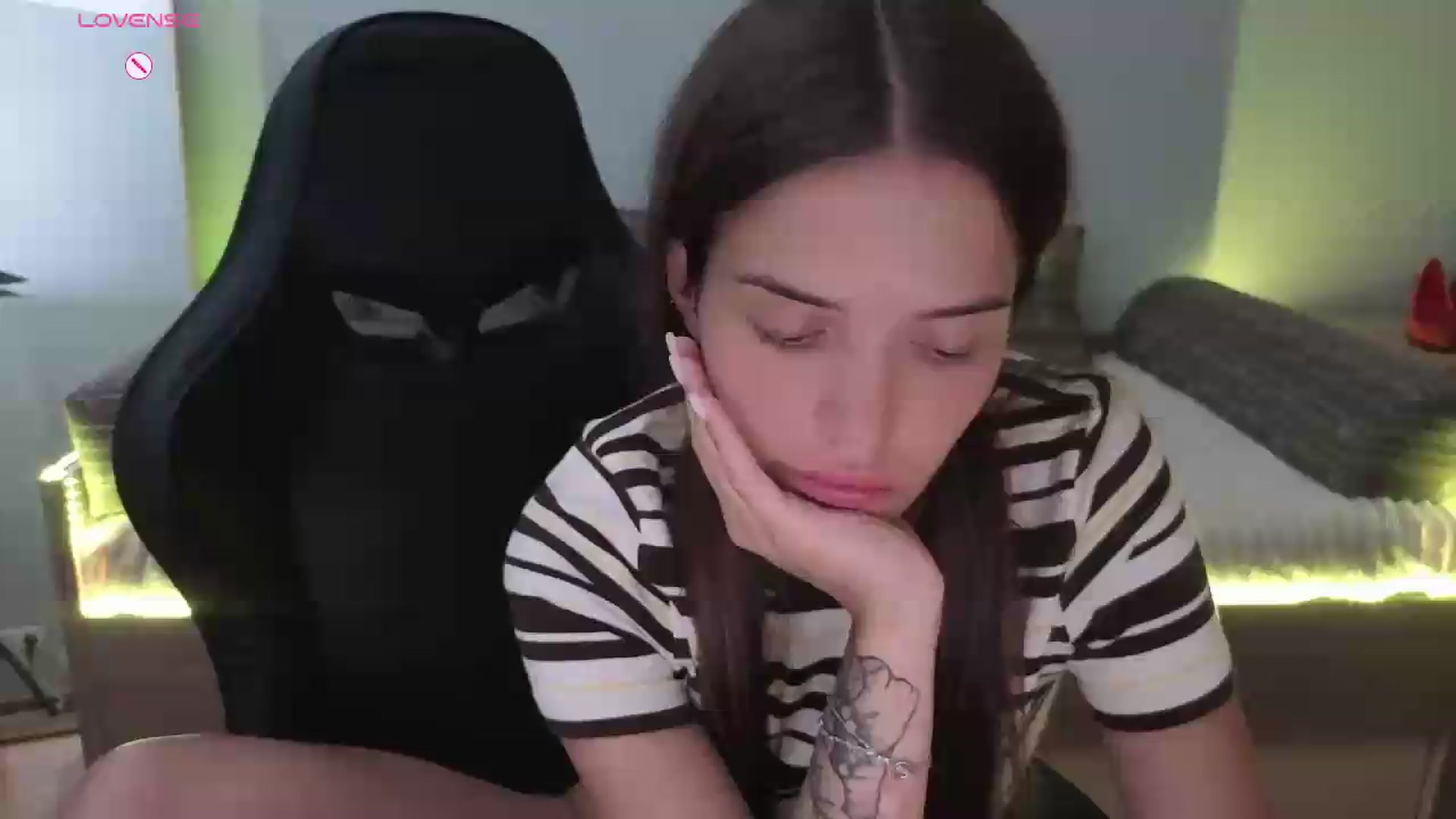 Gallery image thumbnail from JessicaB's myfreecams stream on, 07/10/2026, 15:47 image 17 of 20