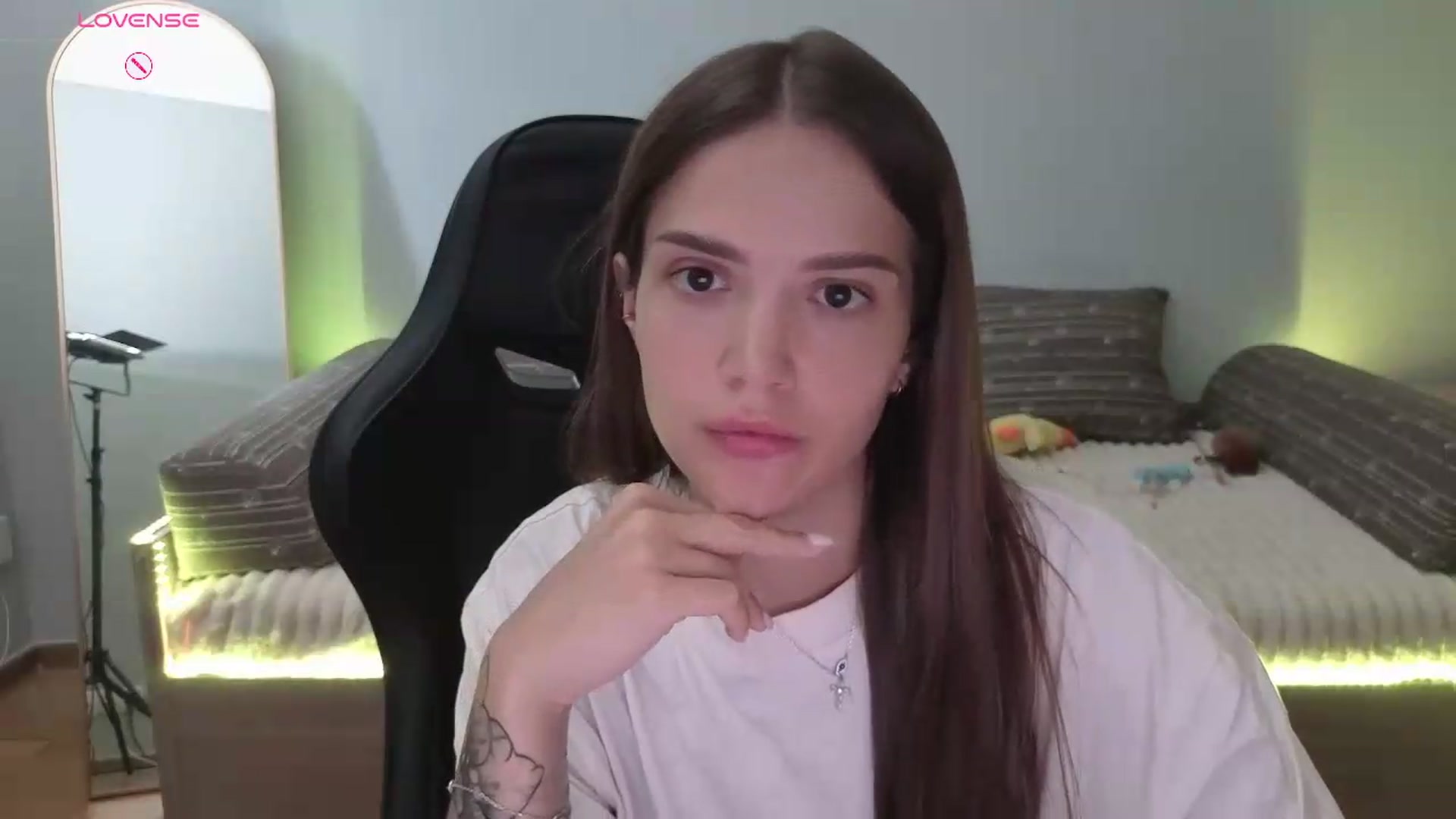 Gallery image thumbnail from JessicaB's myfreecams stream on, 07/13/2026, 16:35 image 4 of 20