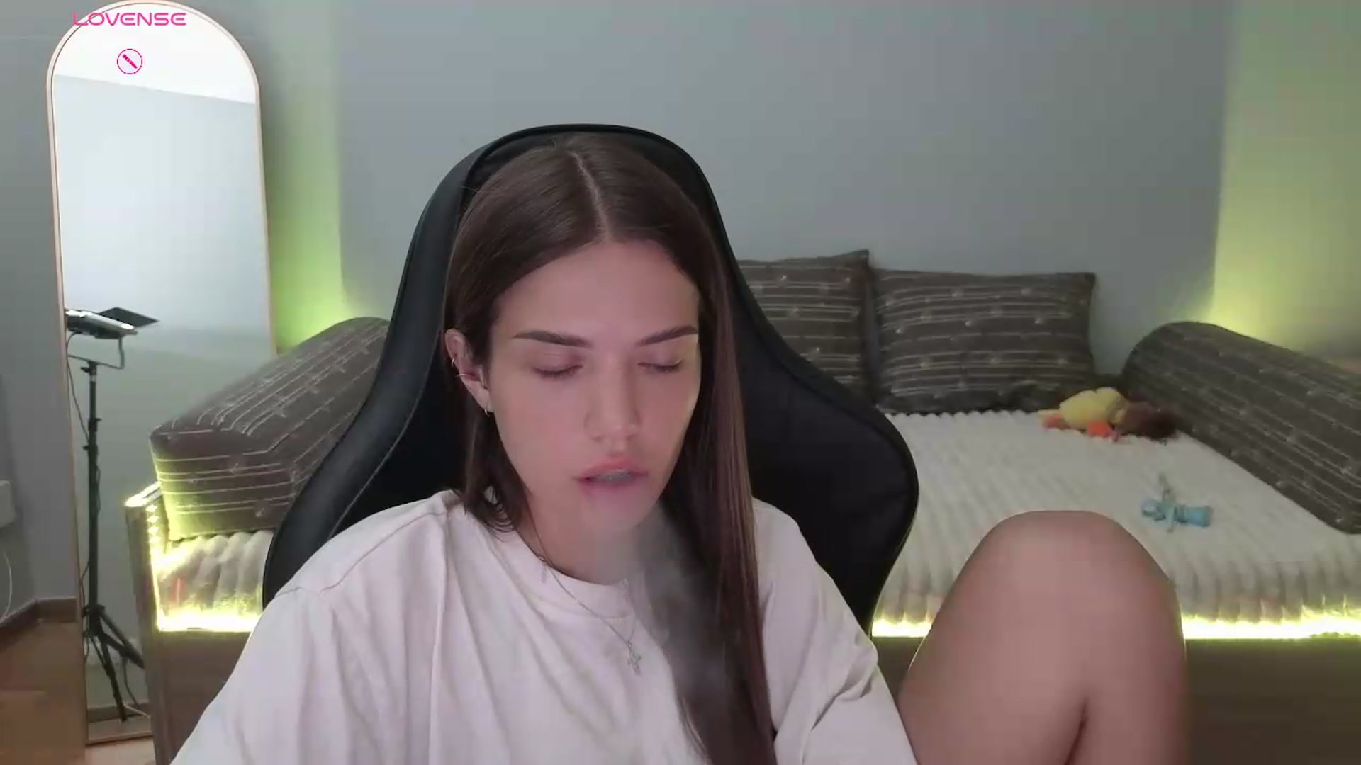 Gallery image thumbnail from JessicaB's myfreecams stream on, 07/13/2026, 16:35 image 14 of 20
