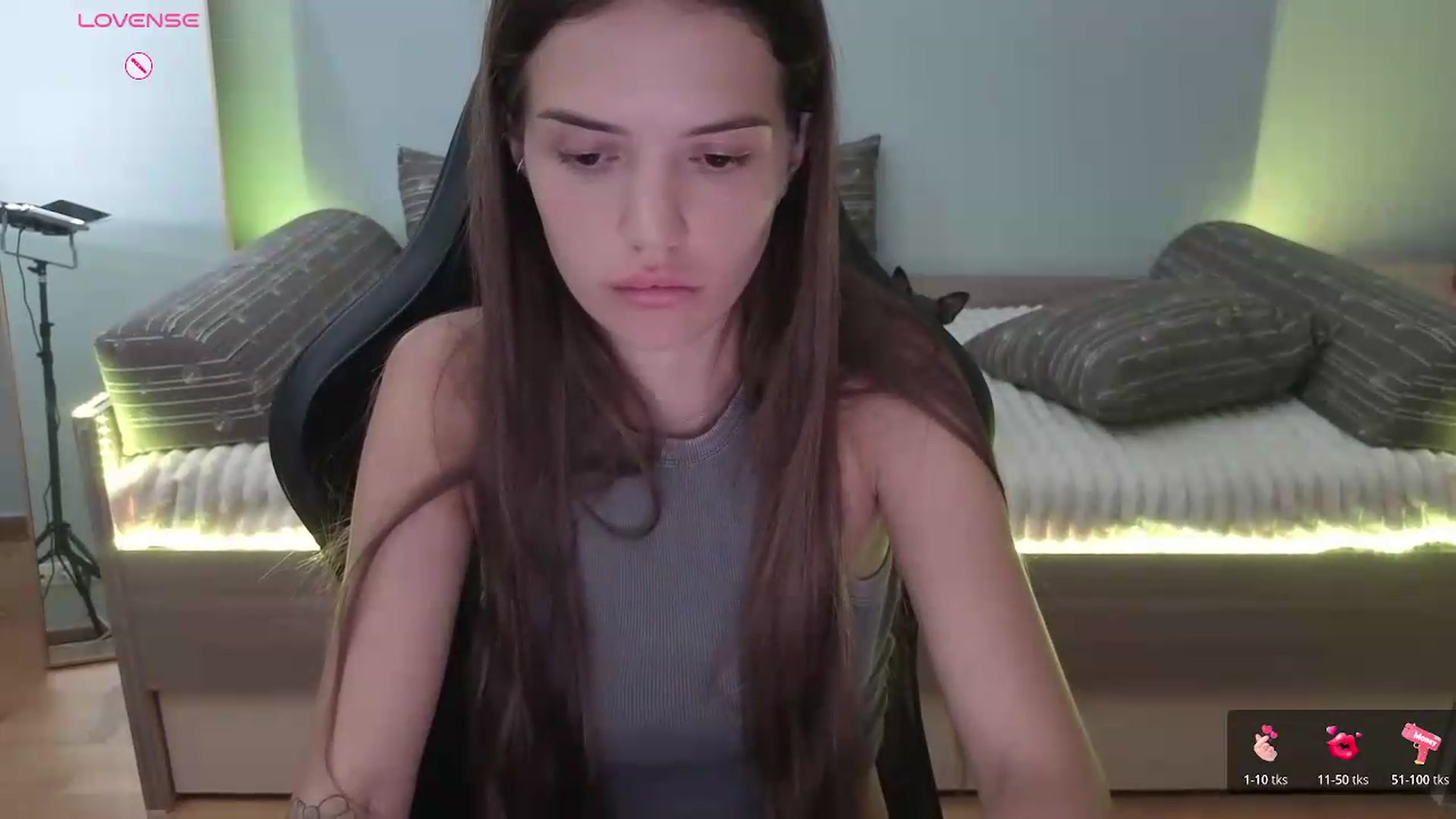 Gallery image thumbnail from JessicaB's myfreecams stream on, 07/15/2026, 14:15 image 9 of 20