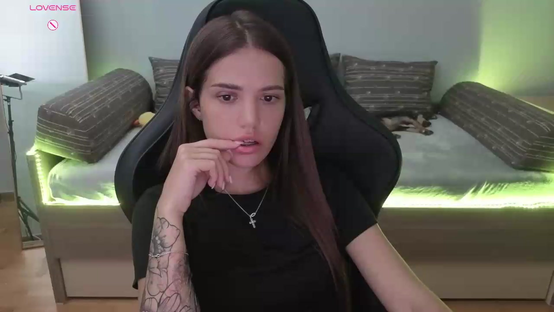 Gallery image thumbnail from JessicaB's myfreecams stream on, 07/16/2026, 16:42 image 9 of 20