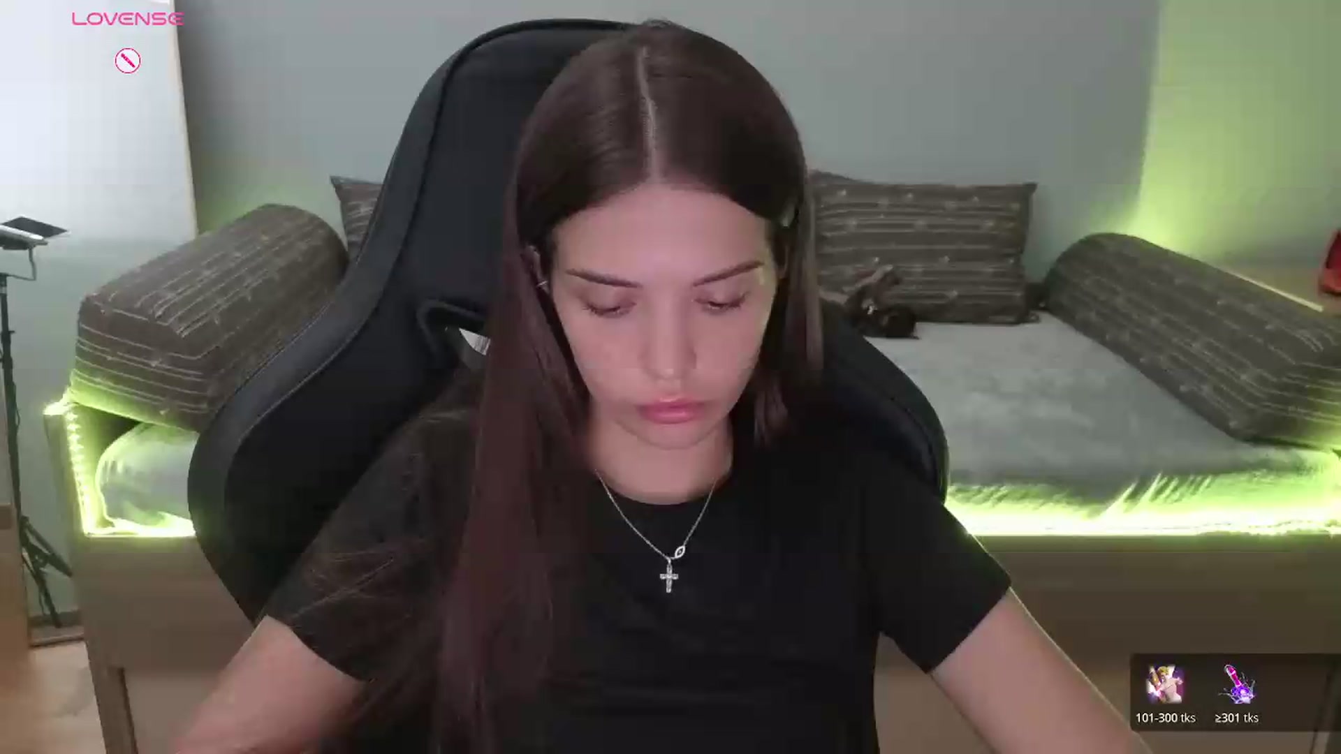 Gallery image thumbnail from JessicaB's myfreecams stream on, 07/16/2026, 19:22 image 6 of 20