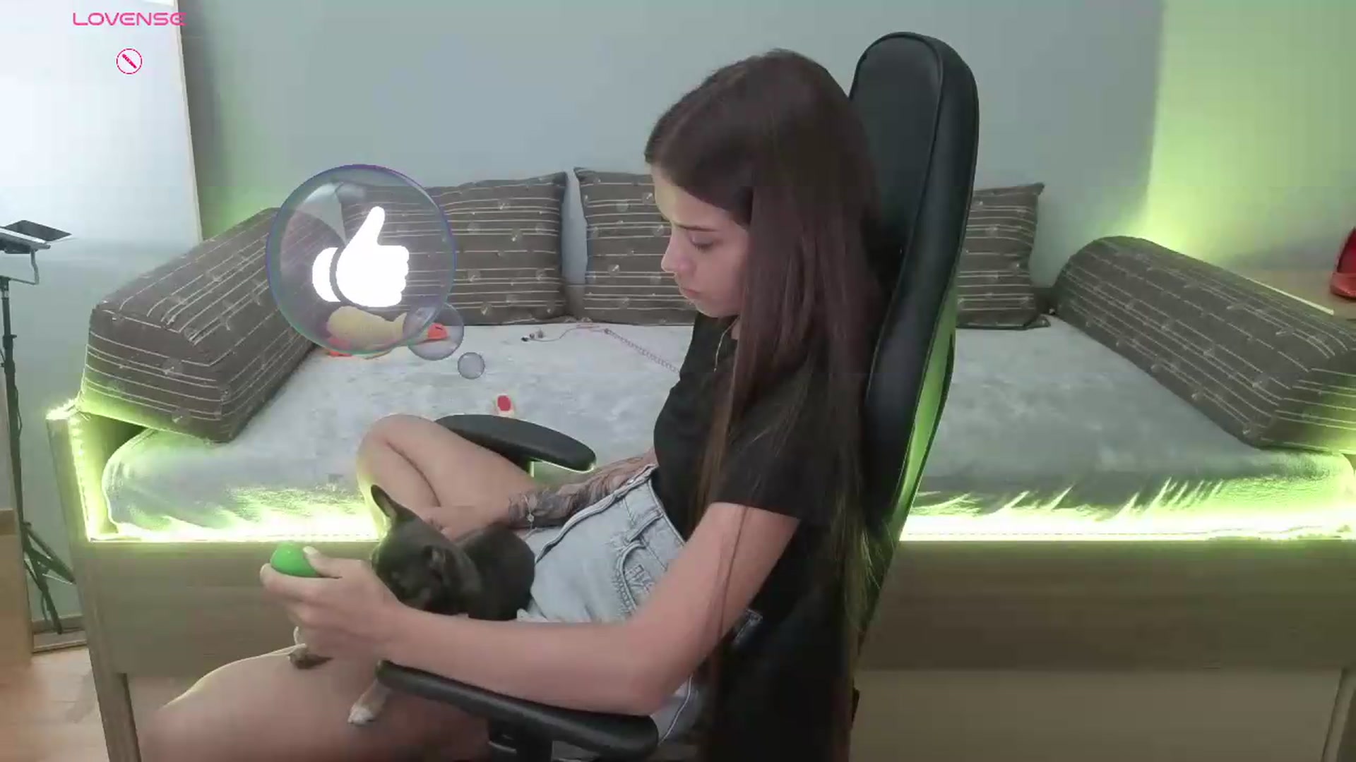 Gallery image thumbnail from JessicaB's myfreecams stream on, 07/16/2026, 19:22 image 16 of 20
