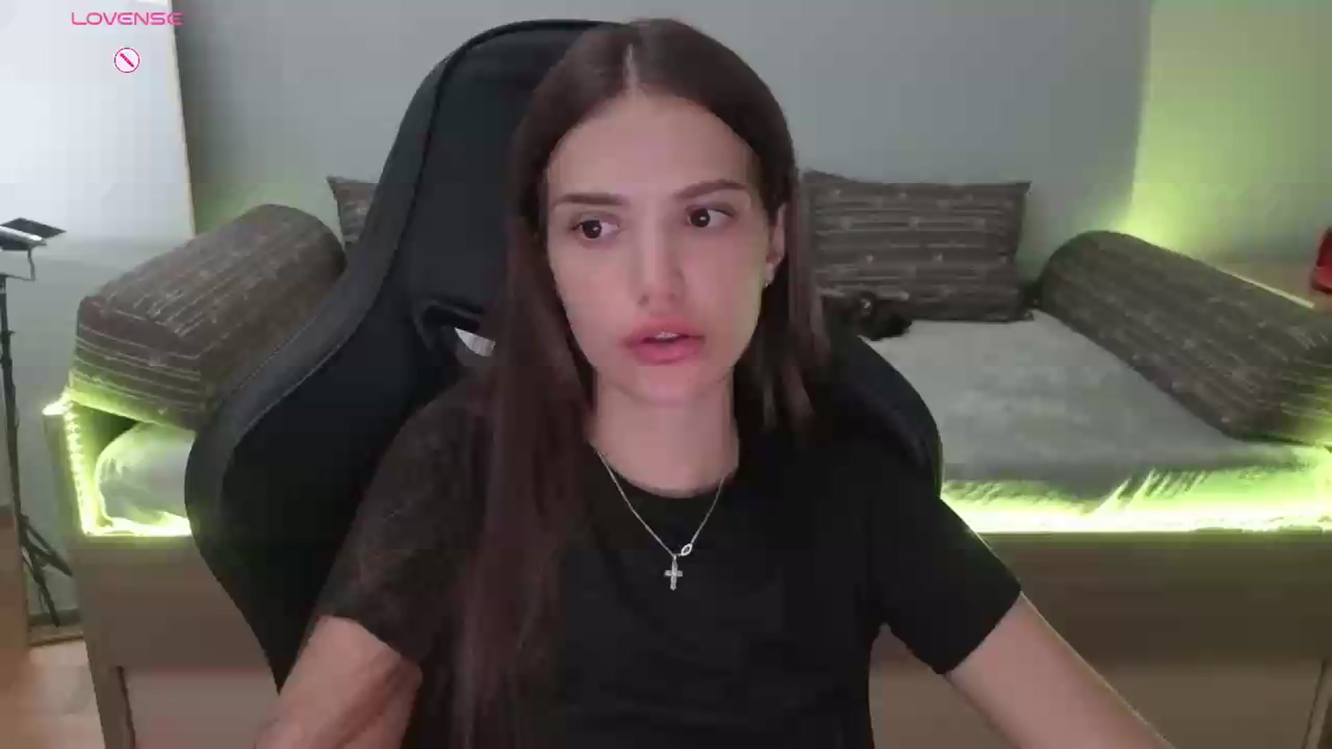 Gallery image thumbnail from JessicaB's myfreecams stream on, 07/16/2026, 19:22 image 4 of 20
