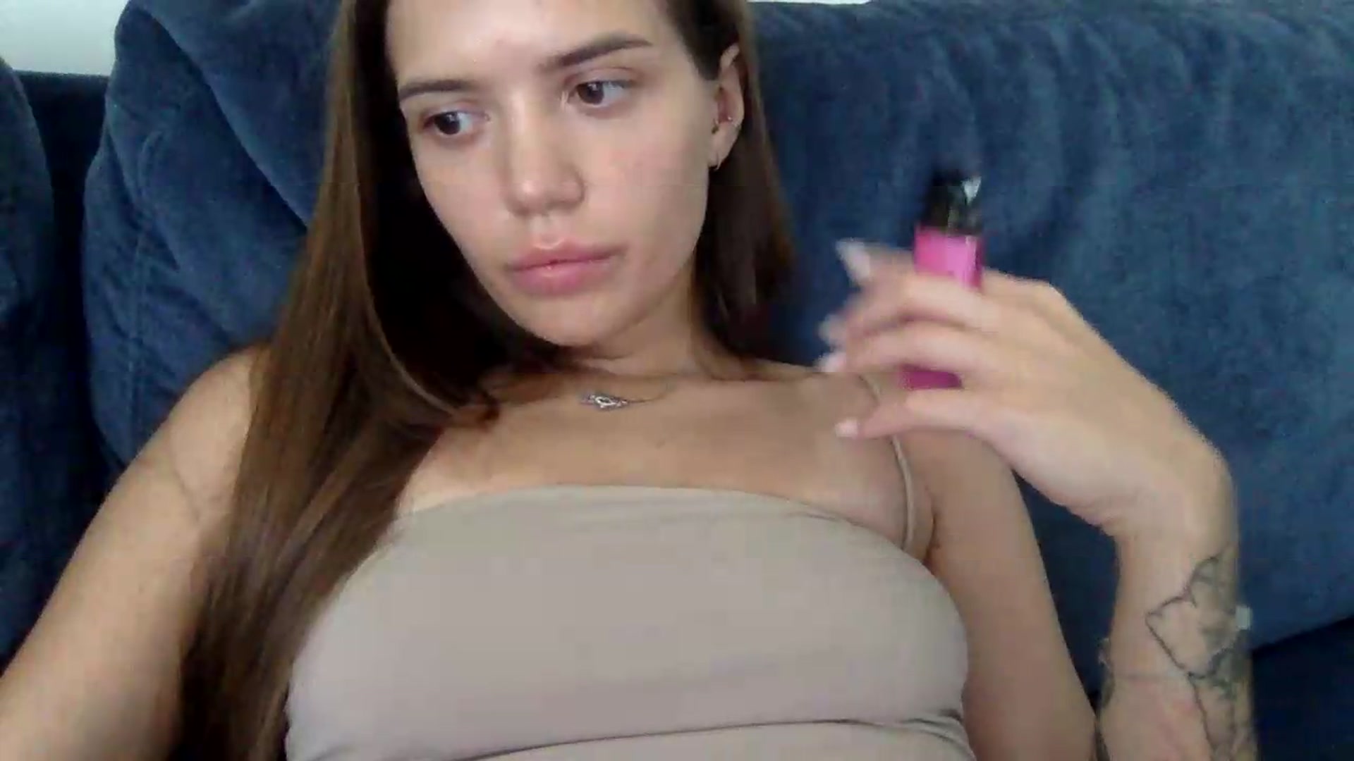 Gallery image thumbnail from JessicaB's myfreecams stream on, 07/17/2026, 15:36 image 10 of 20