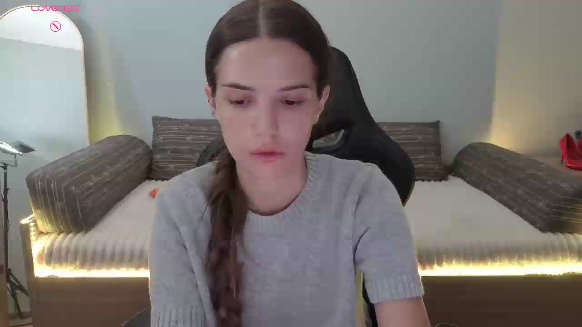 Gallery image thumbnail from JessicaB's myfreecams stream on, 07/20/2026, 12:46 image 1 of 20