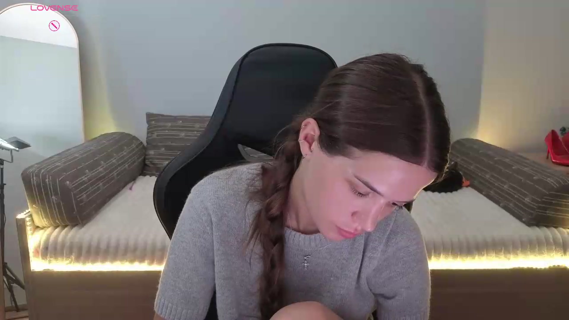 Gallery image thumbnail from JessicaB's myfreecams stream on, 07/20/2026, 12:46 image 11 of 20