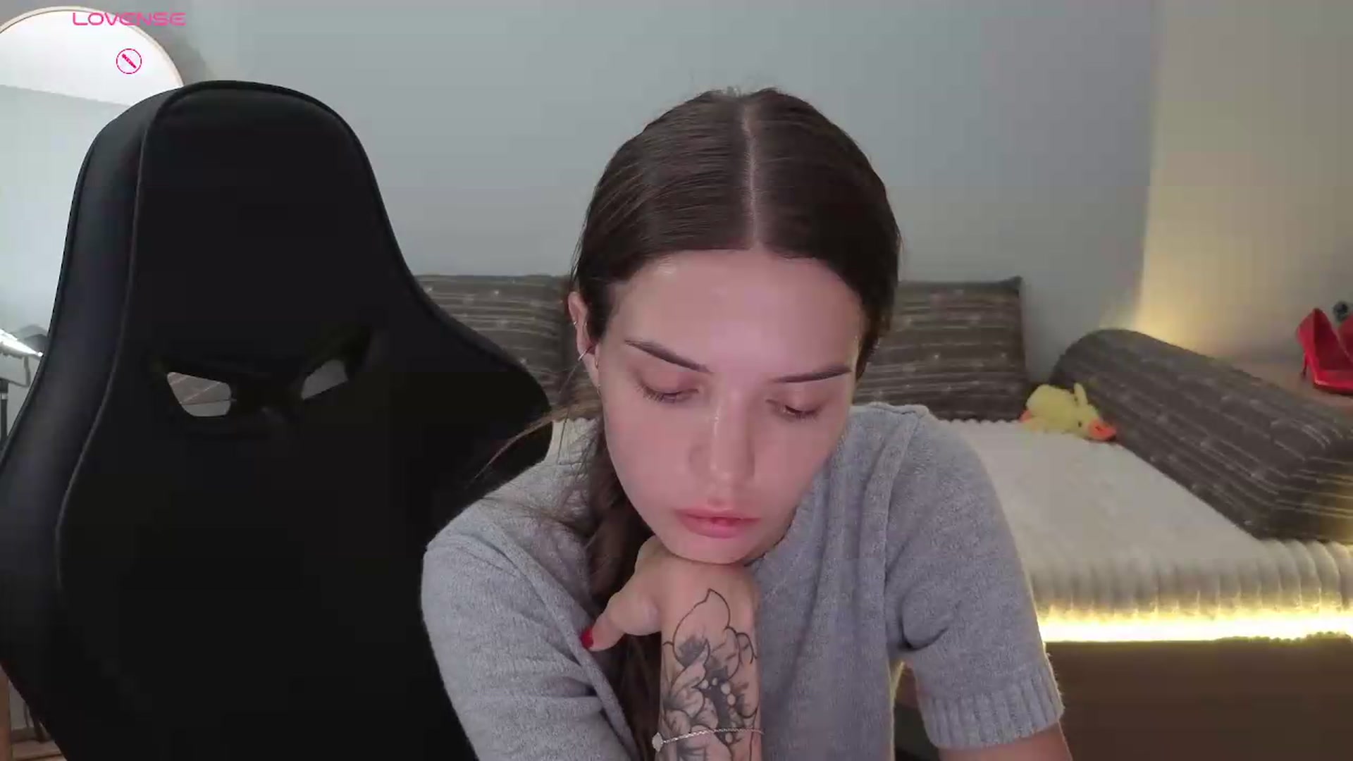 Gallery image thumbnail from JessicaB's myfreecams stream on, 07/20/2026, 14:21 image 10 of 20