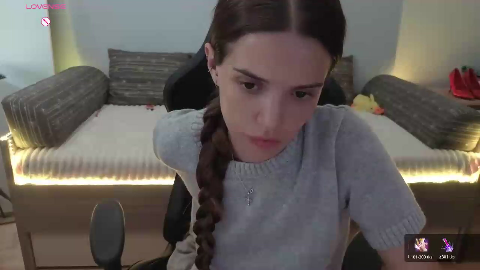 Gallery image thumbnail from JessicaB's myfreecams stream on, 07/20/2026, 17:52 image 5 of 20