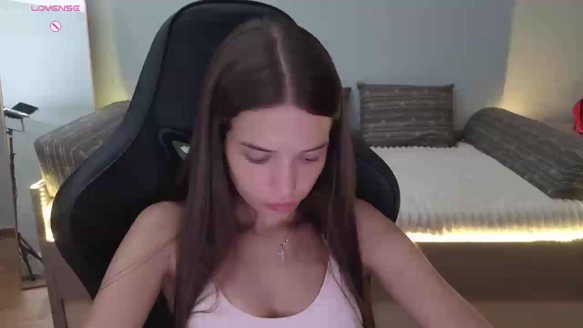 Gallery image thumbnail from JessicaB's myfreecams stream on, 07/21/2026, 13:33 image 3 of 20