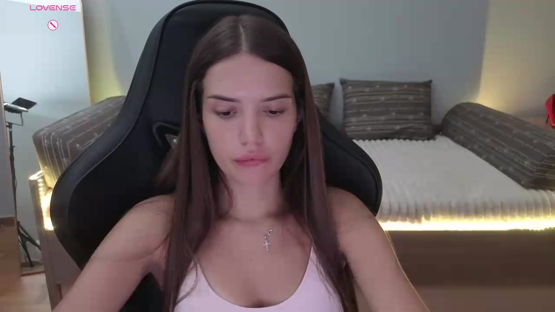 Gallery image thumbnail from JessicaB's myfreecams stream on, 07/21/2026, 13:33 image 2 of 20