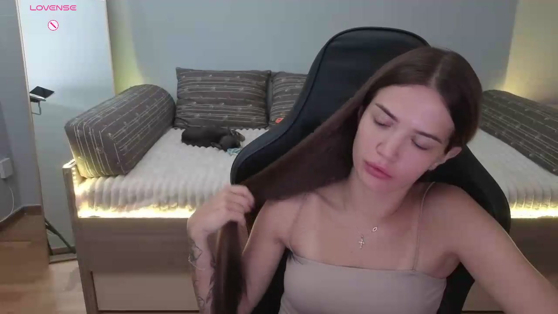 Gallery image thumbnail from JessicaB's myfreecams stream on, 07/27/2026, 17:55 image 4 of 20