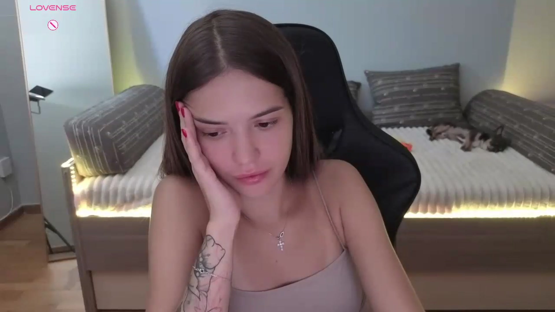 Gallery image thumbnail from JessicaB's myfreecams stream on, 07/27/2026, 17:55 image 18 of 20