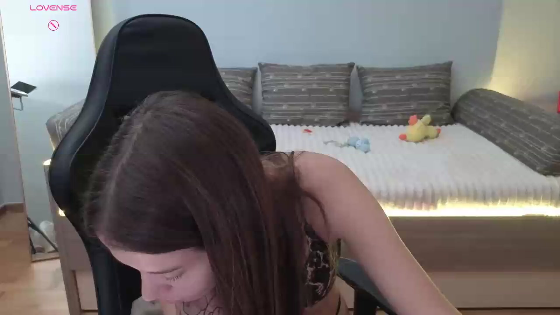 Gallery image thumbnail from JessicaB's myfreecams stream on, 07/28/2026, 13:10 image 16 of 20