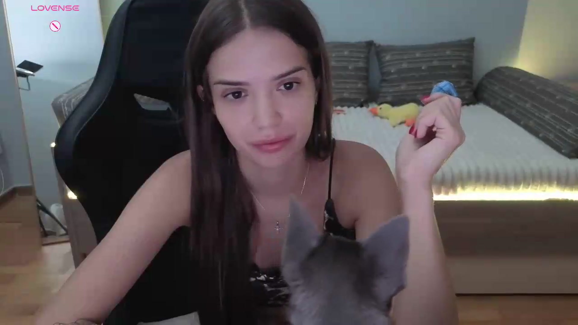 Gallery image thumbnail from JessicaB's myfreecams stream on, 07/28/2026, 18:03 image 3 of 20