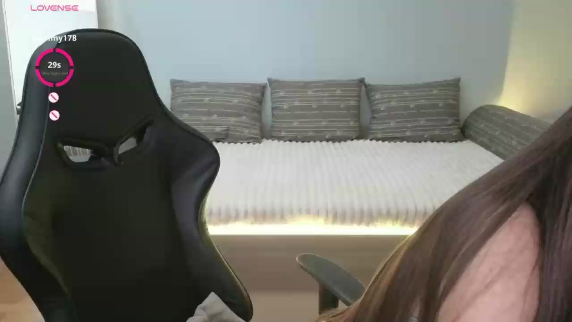 Gallery image thumbnail from JessicaB's myfreecams stream on, 07/29/2026, 12:43 image 1 of 20