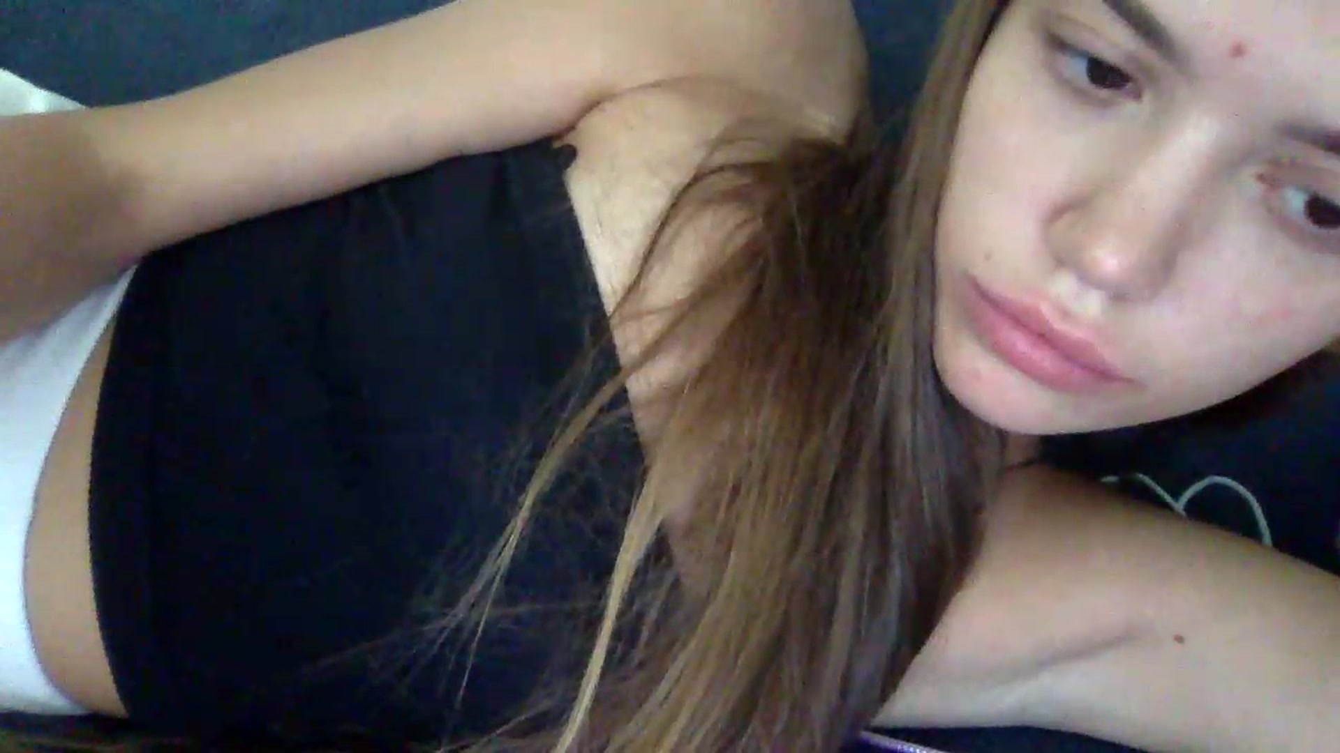 Gallery image thumbnail from JessicaB's myfreecams stream on, 08/01/2026, 16:30 image 20 of 20