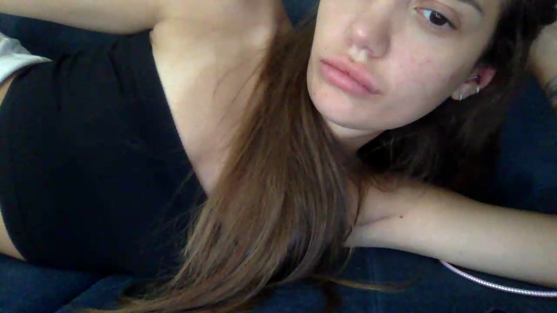 Gallery image thumbnail from JessicaB's myfreecams stream on, 08/01/2026, 16:58 image 10 of 20