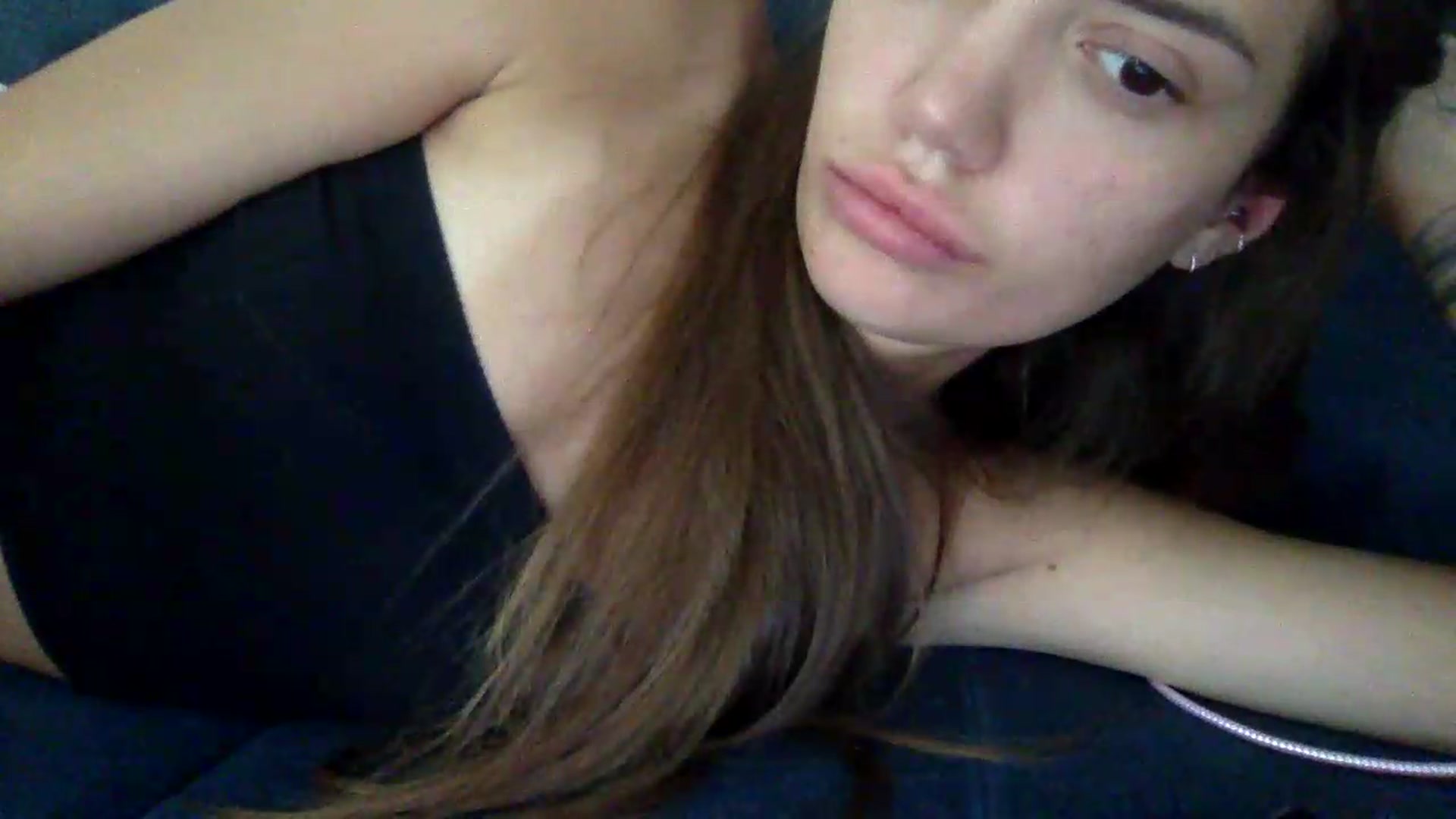 Gallery image thumbnail from JessicaB's myfreecams stream on, 08/01/2026, 16:58 image 11 of 20