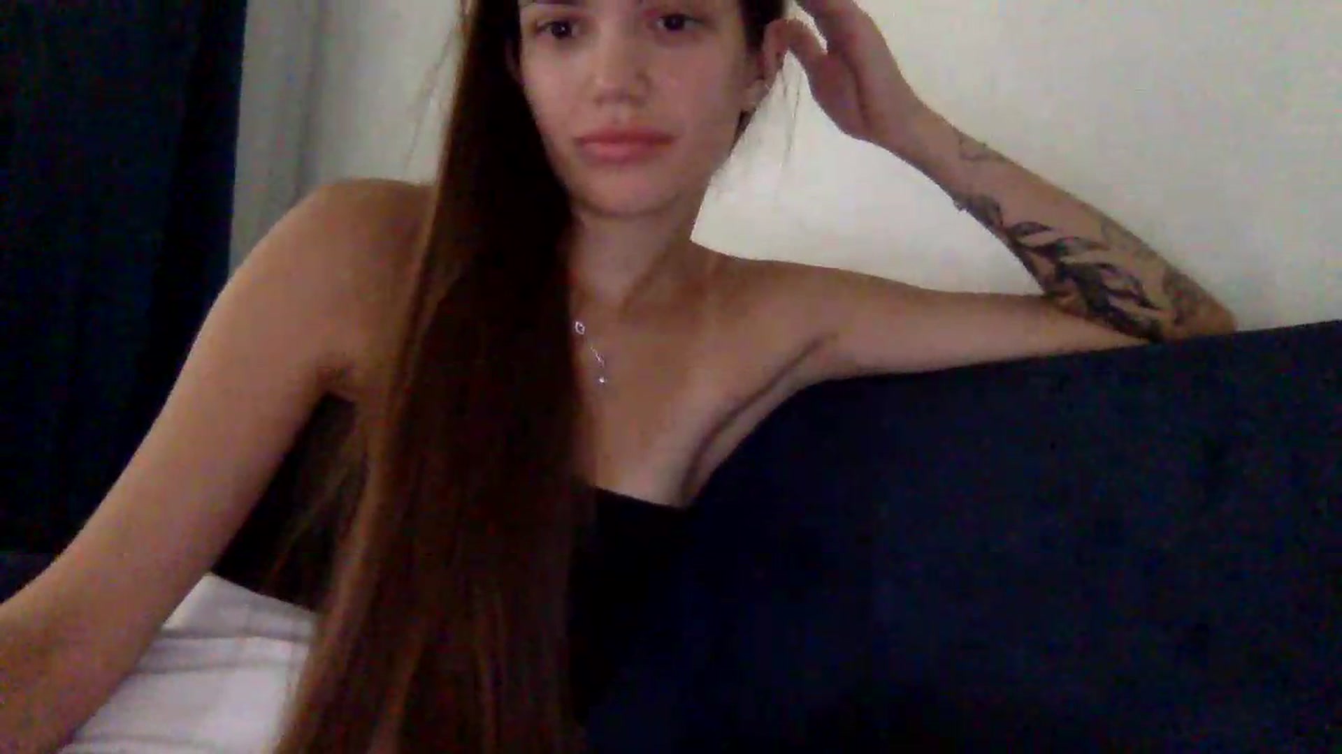 Gallery image thumbnail from JessicaB's myfreecams stream on, 08/01/2026, 17:42 image 12 of 20