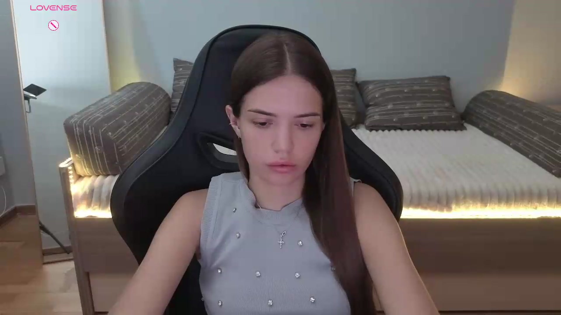 Gallery image thumbnail from JessicaB's myfreecams stream on, 08/03/2026, 14:11 image 7 of 20