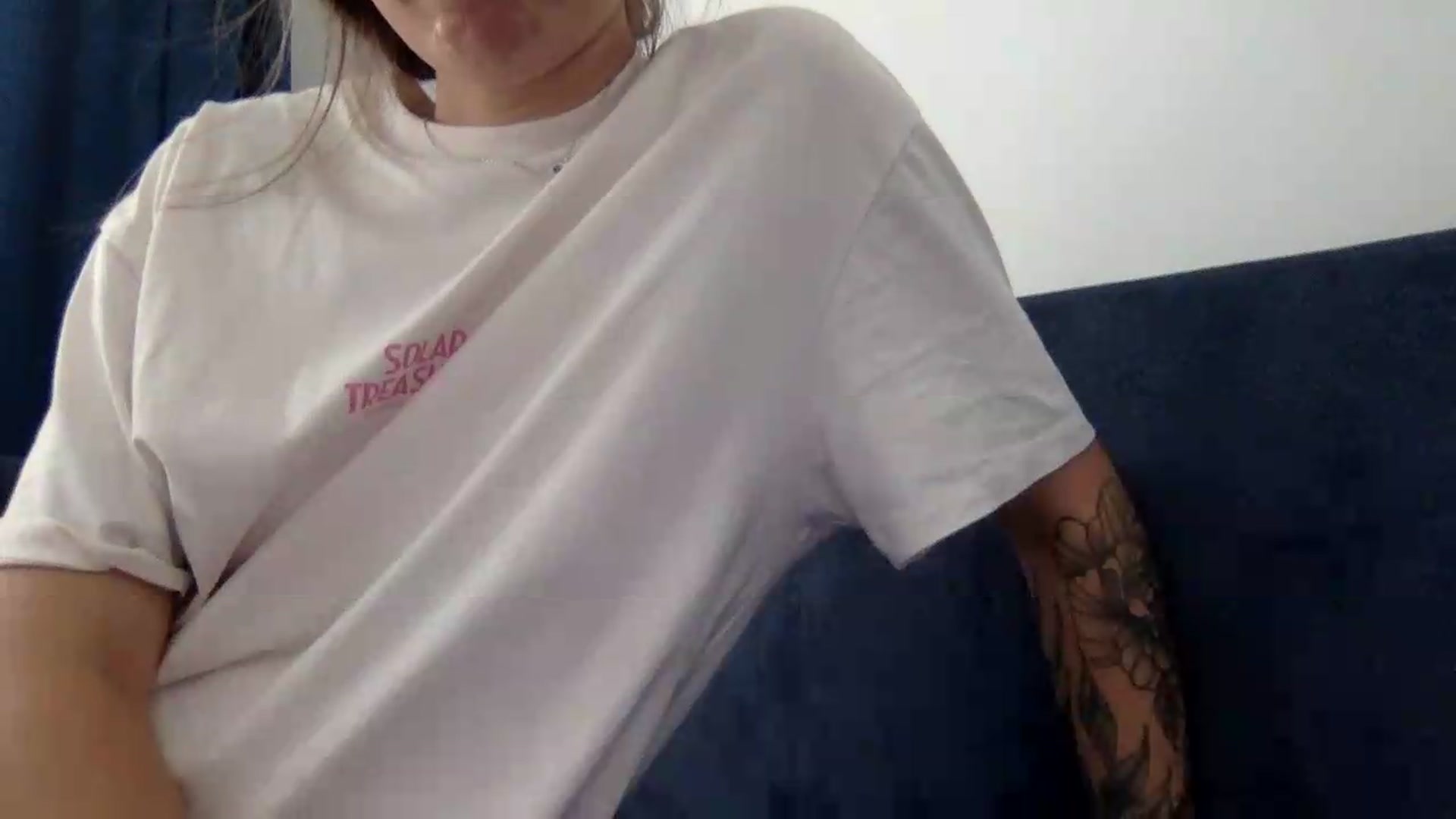 Gallery image thumbnail from JessicaB's myfreecams stream on, 08/04/2026, 13:22 image 5 of 20