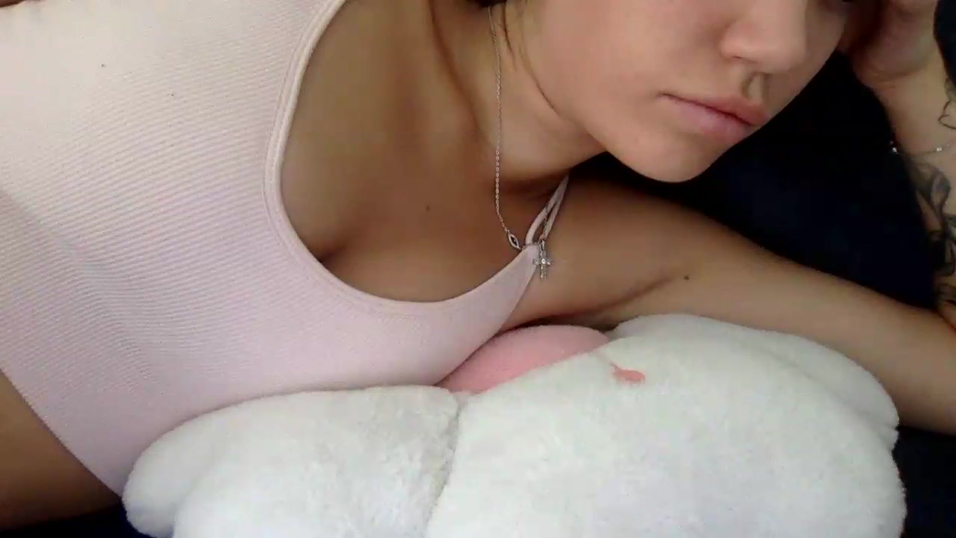 Gallery image thumbnail from JessicaB's myfreecams stream on, 08/05/2026, 15:36 image 13 of 20