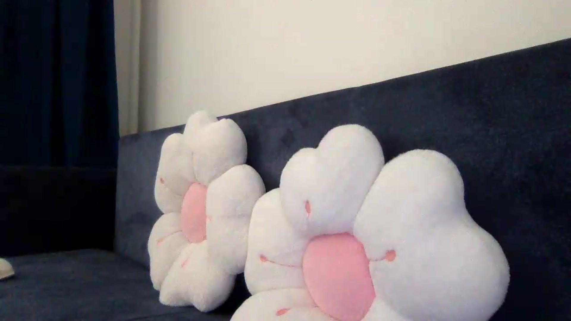Gallery image thumbnail from JessicaB's myfreecams stream on, 08/06/2026, 16:24 image 16 of 20