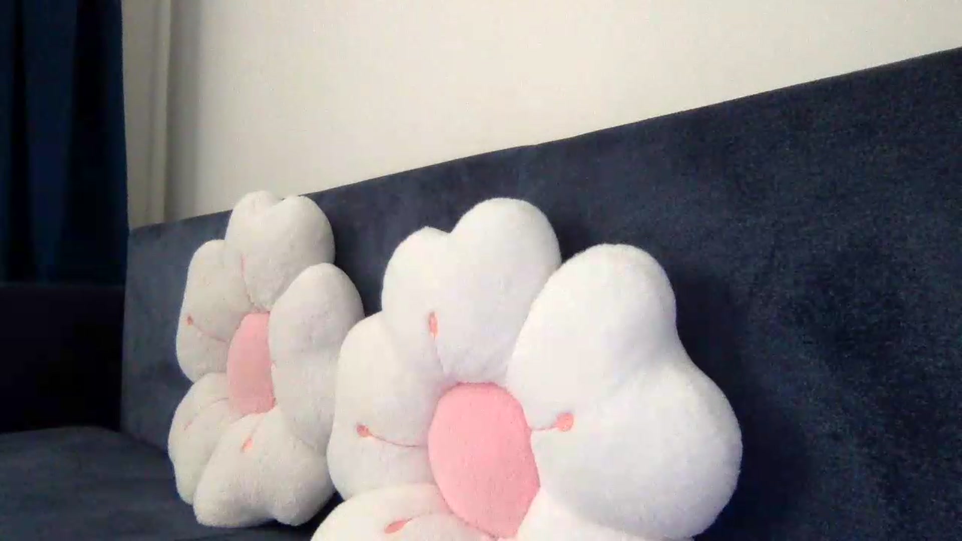 Gallery image thumbnail from JessicaB's myfreecams stream on, 08/06/2026, 16:24 image 8 of 20