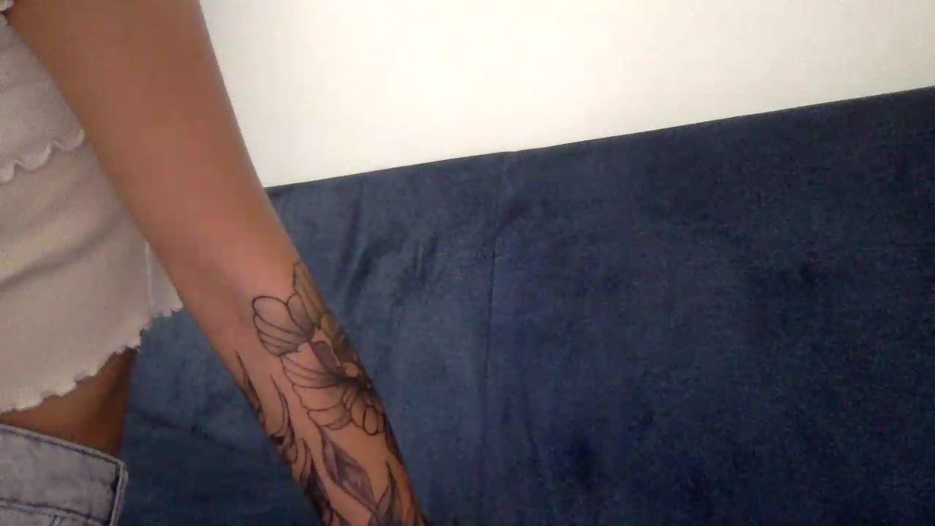 Gallery image thumbnail from JessicaB's myfreecams stream on, 08/10/2026, 13:03 image 5 of 20