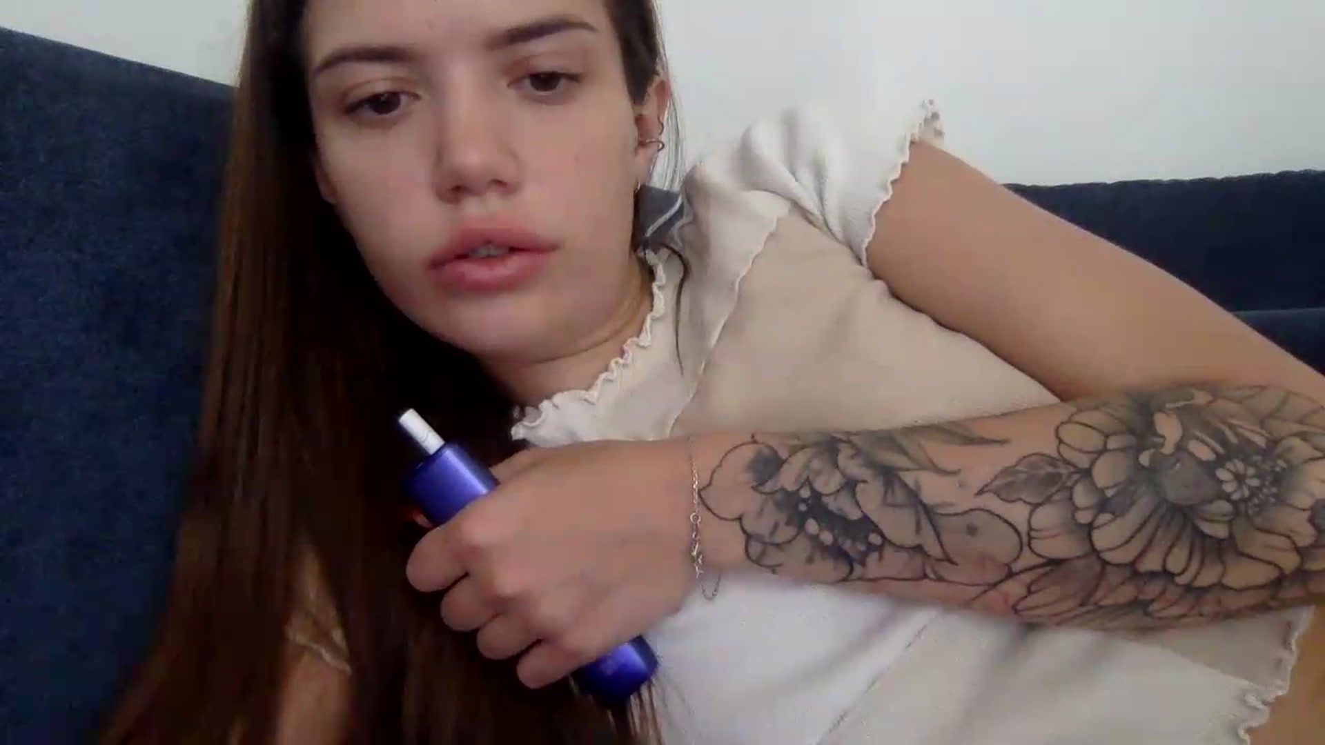 Gallery image thumbnail from JessicaB's myfreecams stream on, 08/10/2026, 14:10 image 14 of 20