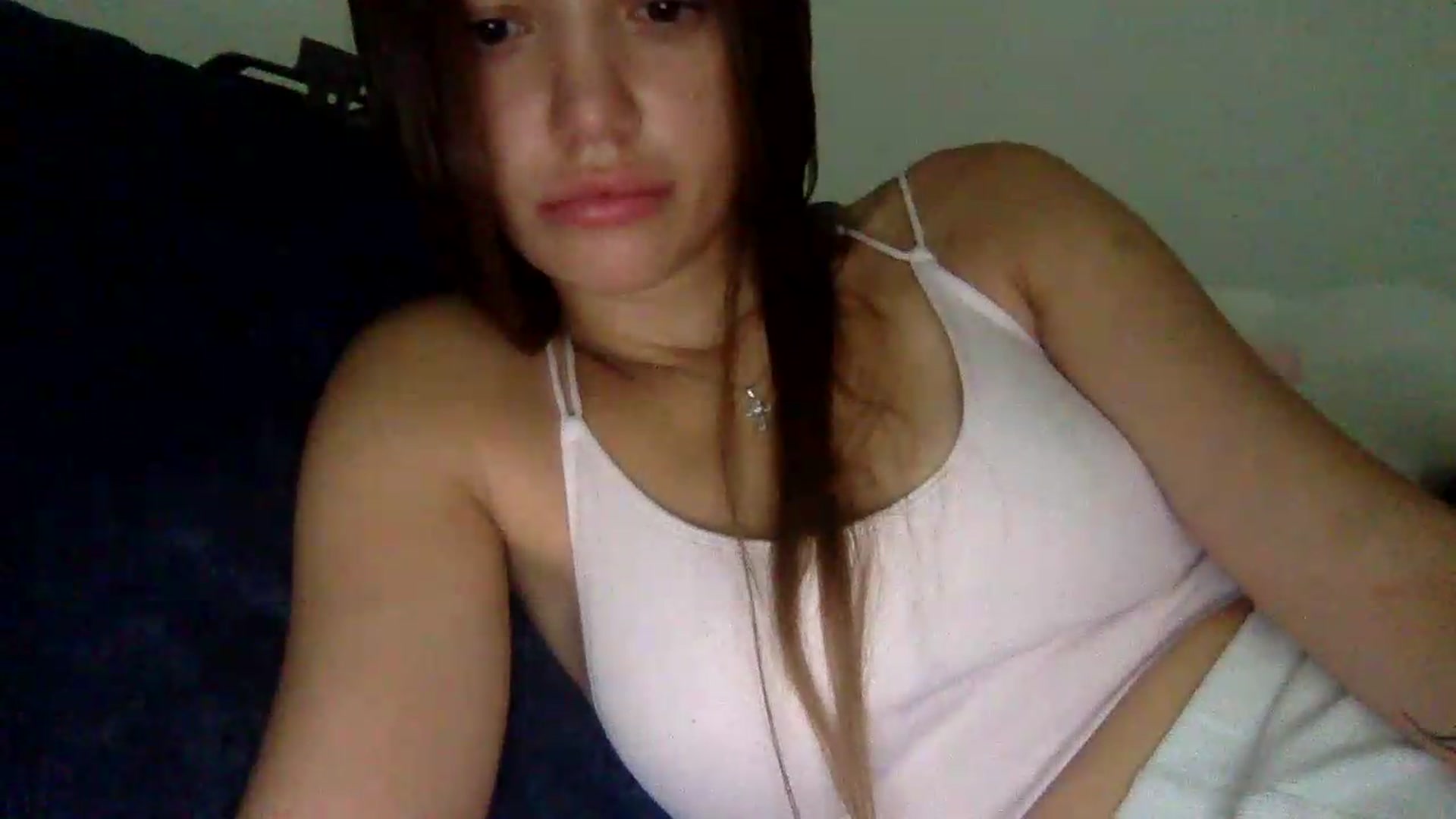 Gallery image thumbnail from JessicaB's myfreecams stream on, 08/10/2026, 17:34 image 19 of 20