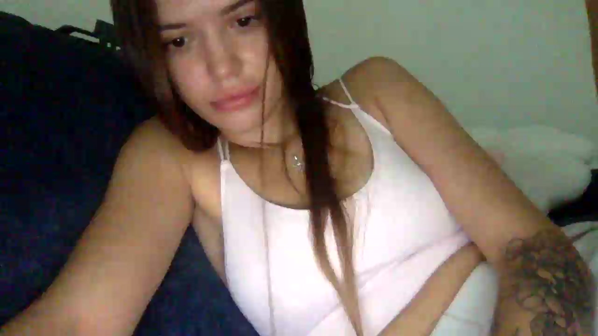 Gallery image thumbnail from JessicaB's myfreecams stream on, 08/10/2026, 17:34 image 17 of 20