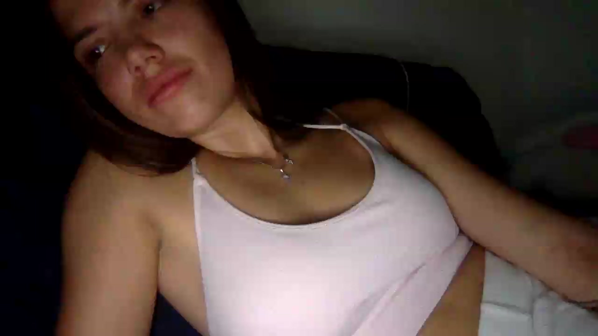 Gallery image thumbnail from JessicaB's myfreecams stream on, 08/10/2026, 18:41 image 11 of 20
