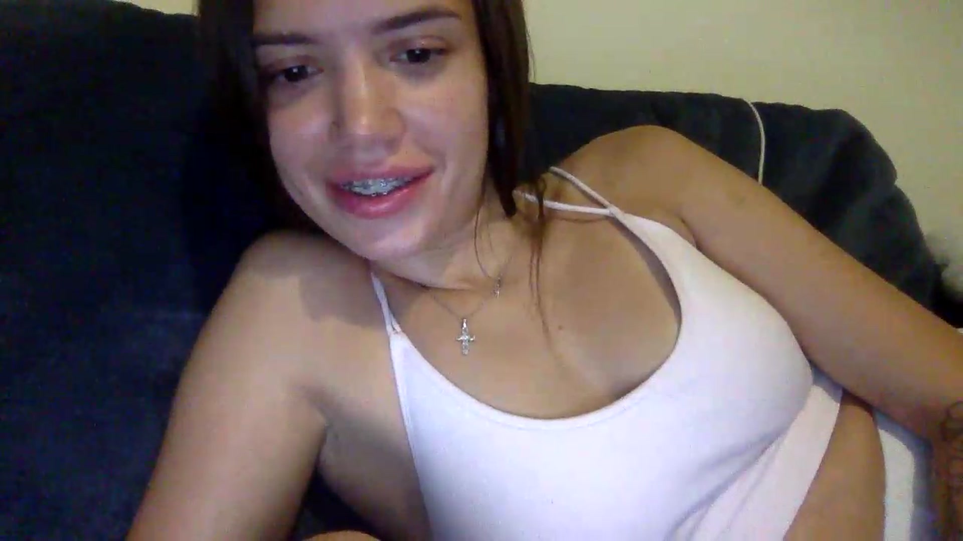 Gallery image thumbnail from JessicaB's myfreecams stream on, 08/10/2026, 18:41 image 17 of 20