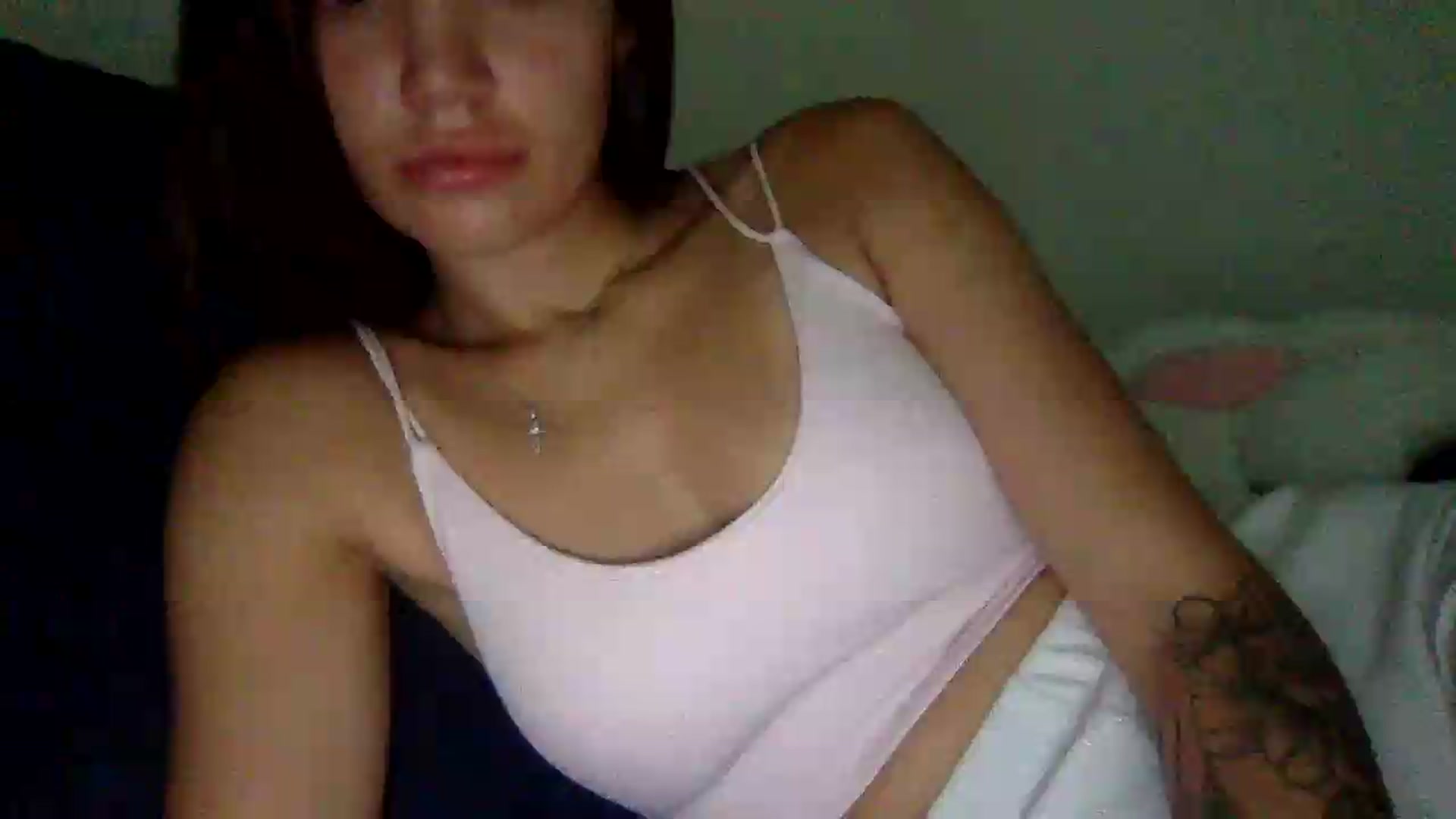 Gallery image thumbnail from JessicaB's myfreecams stream on, 08/10/2026, 18:41 image 1 of 20