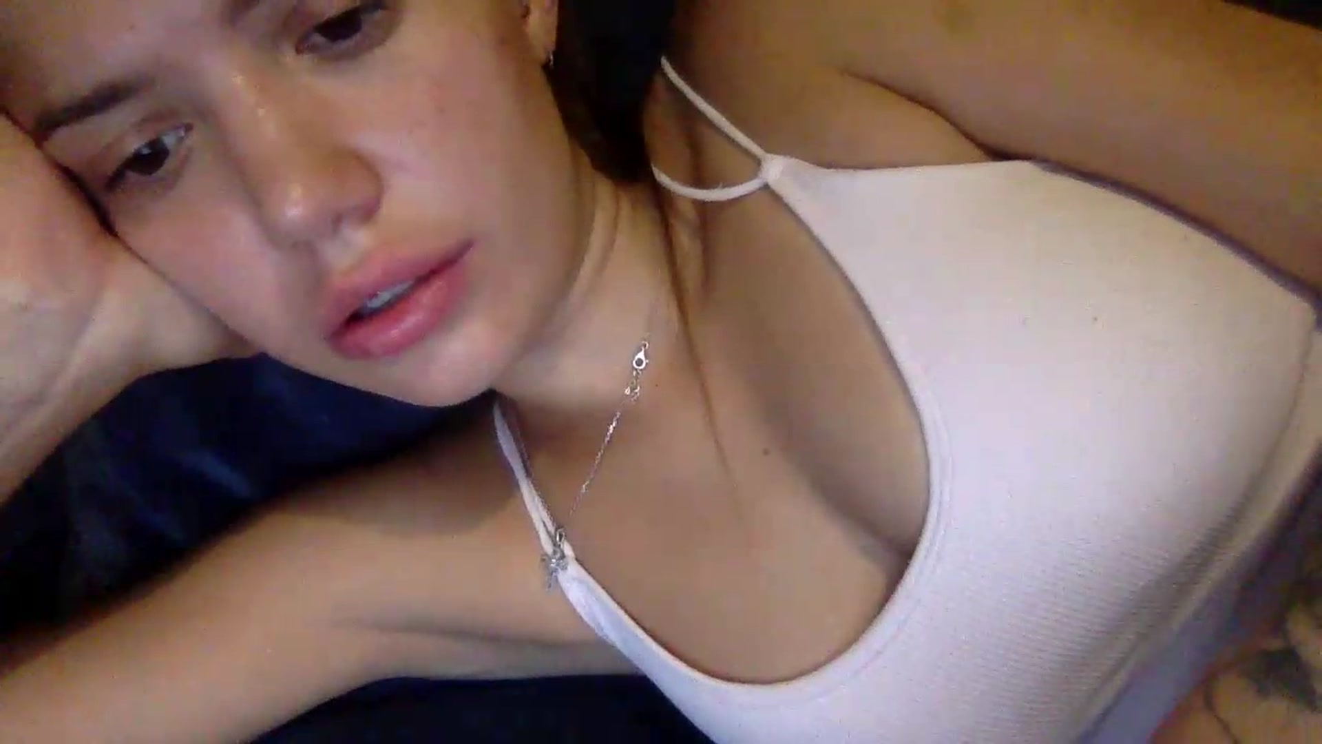 Gallery image thumbnail from JessicaB's myfreecams stream on, 08/10/2026, 18:41 image 18 of 20