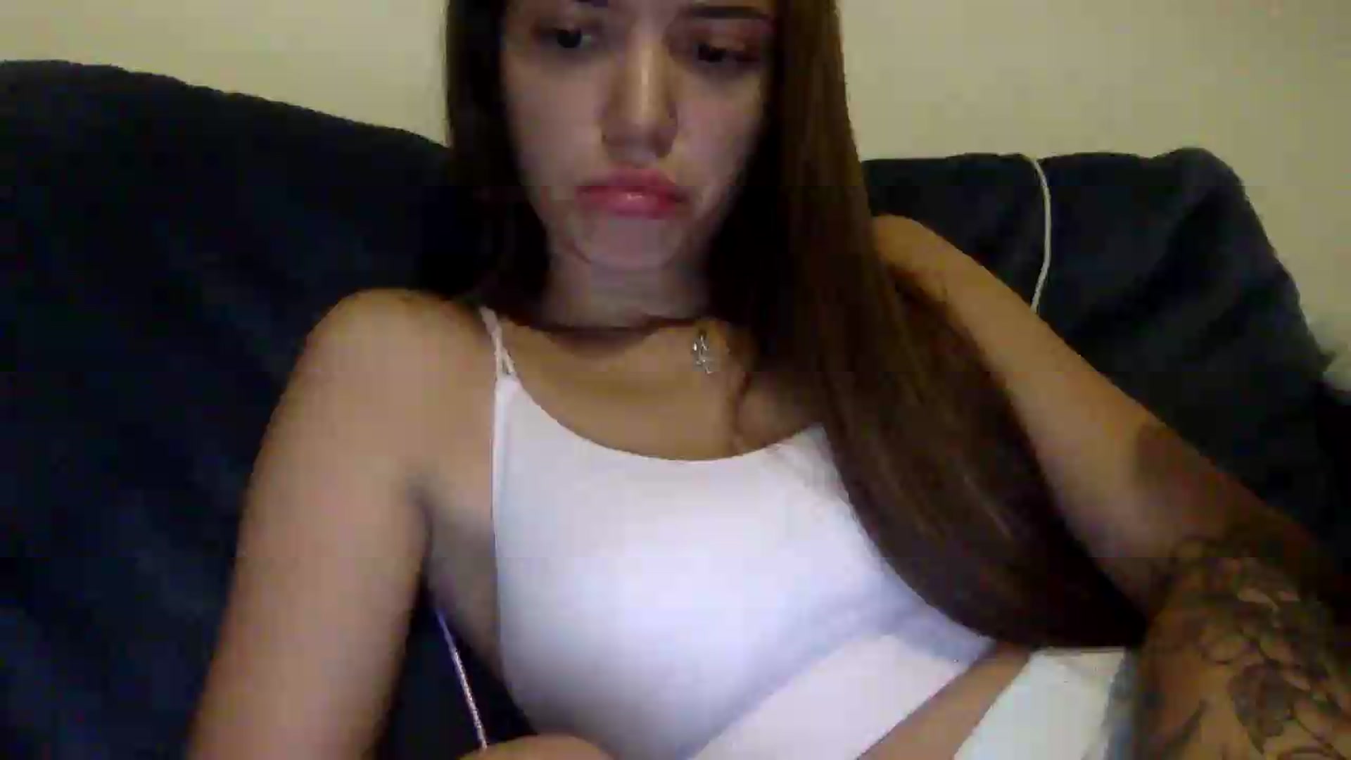 Gallery image thumbnail from JessicaB's myfreecams stream on, 08/10/2026, 19:37 image 18 of 20