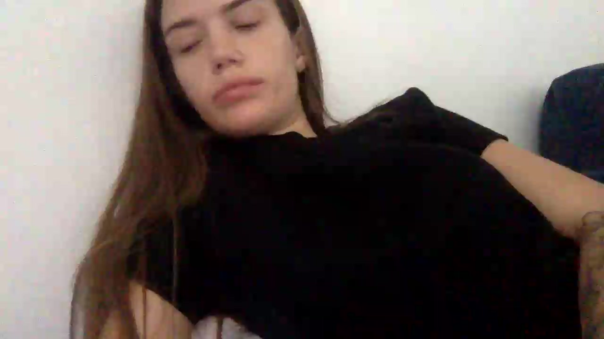 Gallery image thumbnail from JessicaB's myfreecams stream on, 08/11/2026, 17:18 image 14 of 20