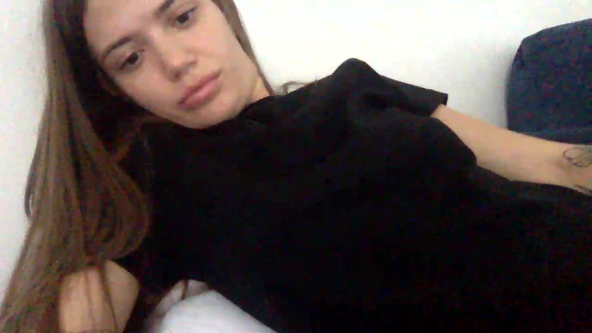 Gallery image thumbnail from JessicaB's myfreecams stream on, 08/11/2026, 17:18 image 16 of 20