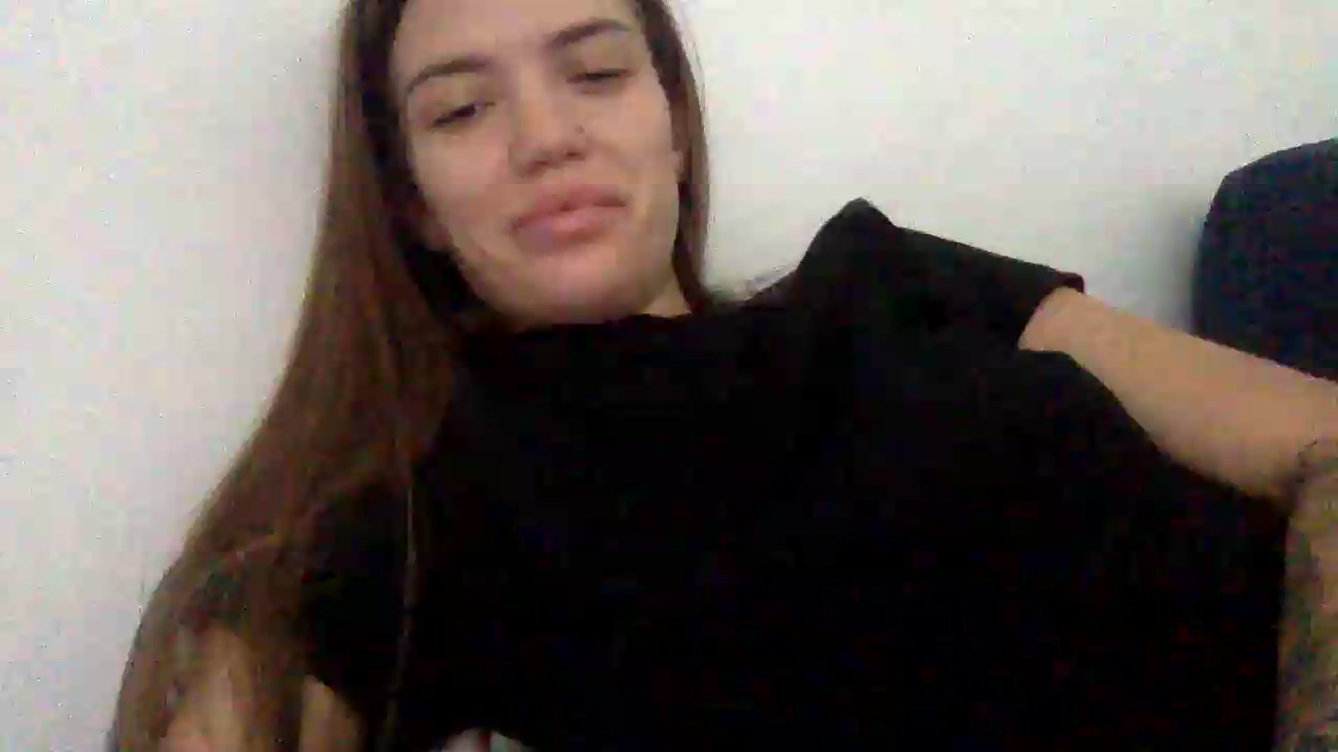 Gallery image thumbnail from JessicaB's myfreecams stream on, 08/11/2026, 17:18 image 15 of 20