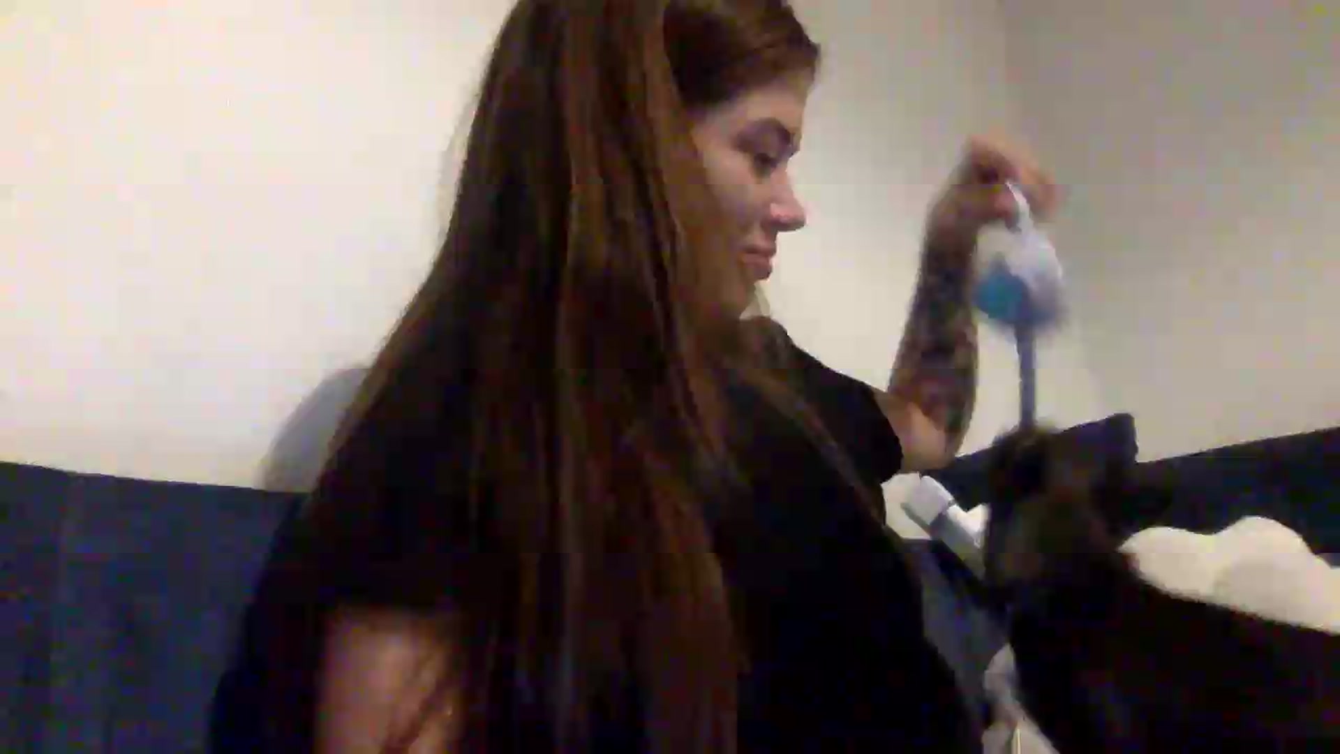 Gallery image thumbnail from JessicaB's myfreecams stream on, 08/11/2026, 19:36 image 17 of 20