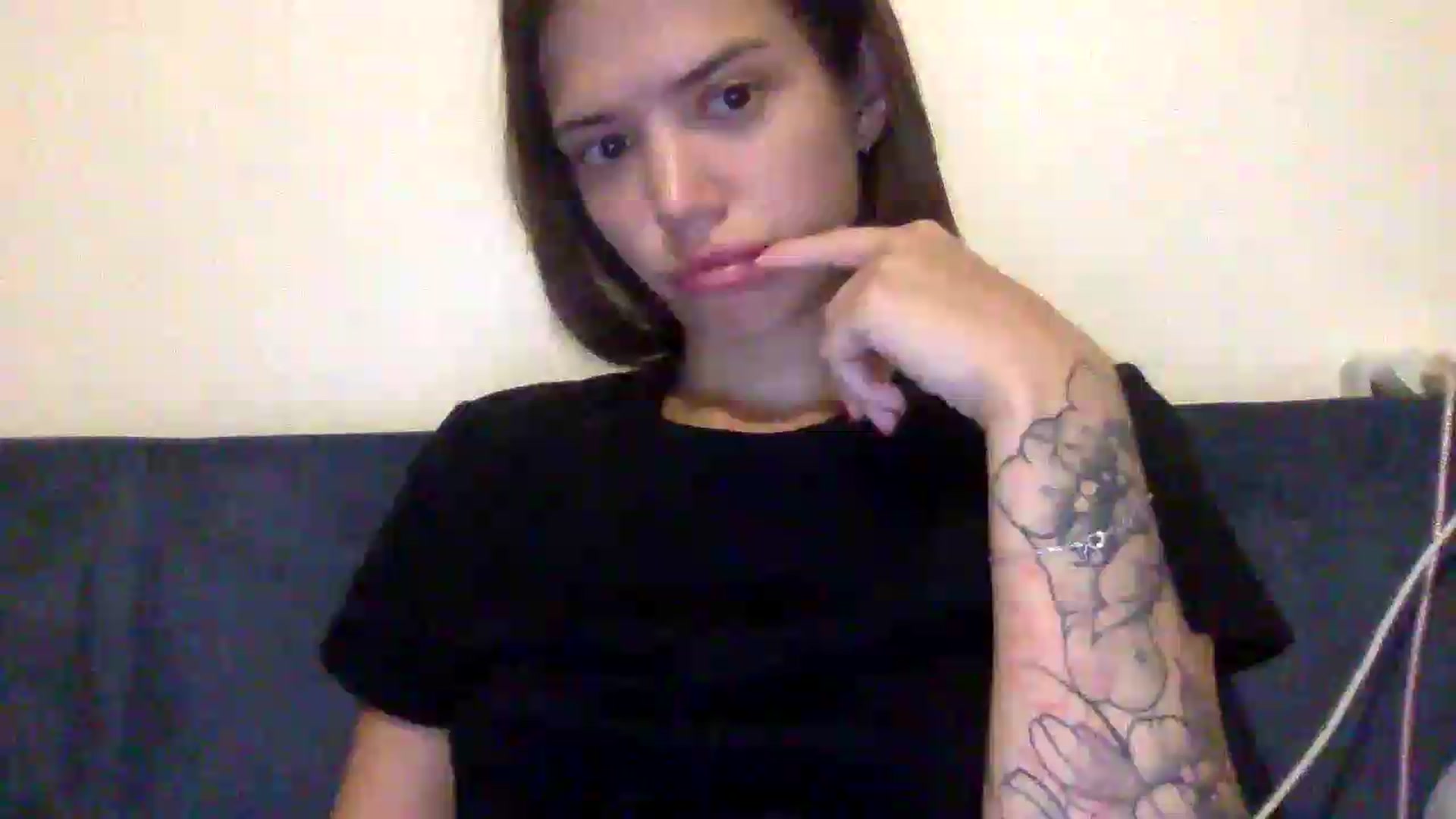Gallery image thumbnail from JessicaB's myfreecams stream on, 08/11/2026, 19:36 image 1 of 20