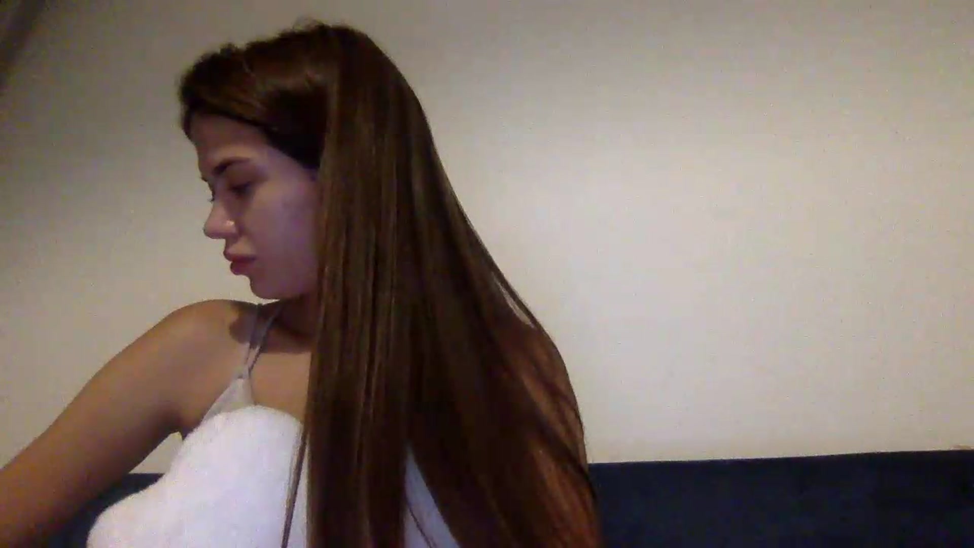 Gallery image thumbnail from JessicaB's myfreecams stream on, 08/12/2026, 19:32 image 17 of 20