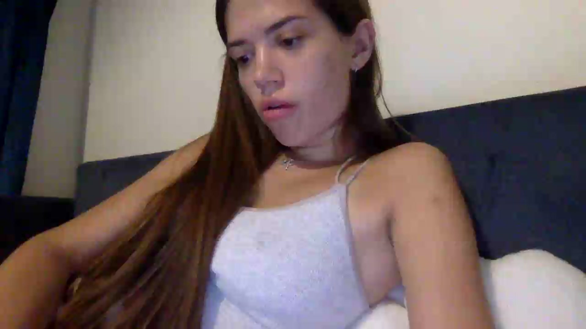 Gallery image thumbnail from JessicaB's myfreecams stream on, 08/12/2026, 19:32 image 5 of 20