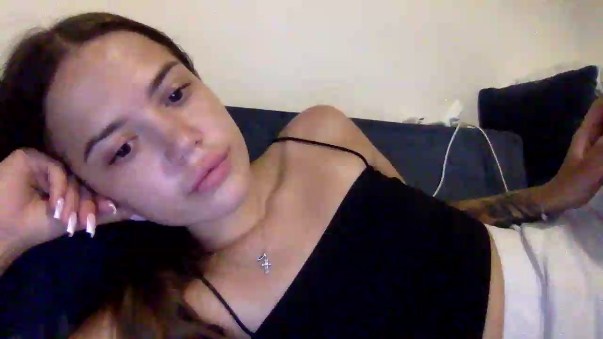 Gallery image thumbnail from JessicaB's myfreecams stream on, 08/14/2026, 18:22 image 18 of 20