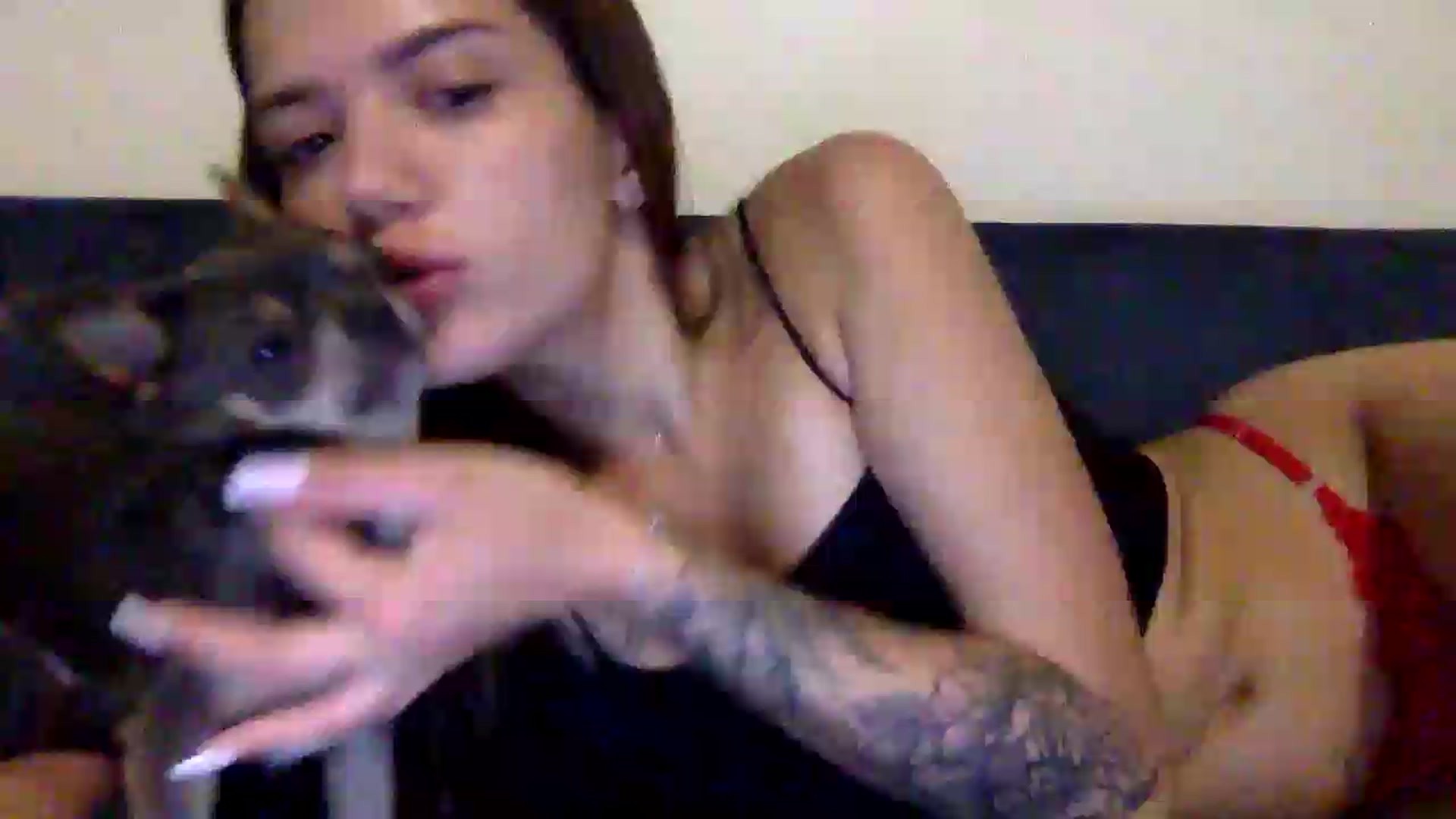 Gallery image thumbnail from JessicaB's myfreecams stream on, 08/14/2026, 19:18 image 17 of 20