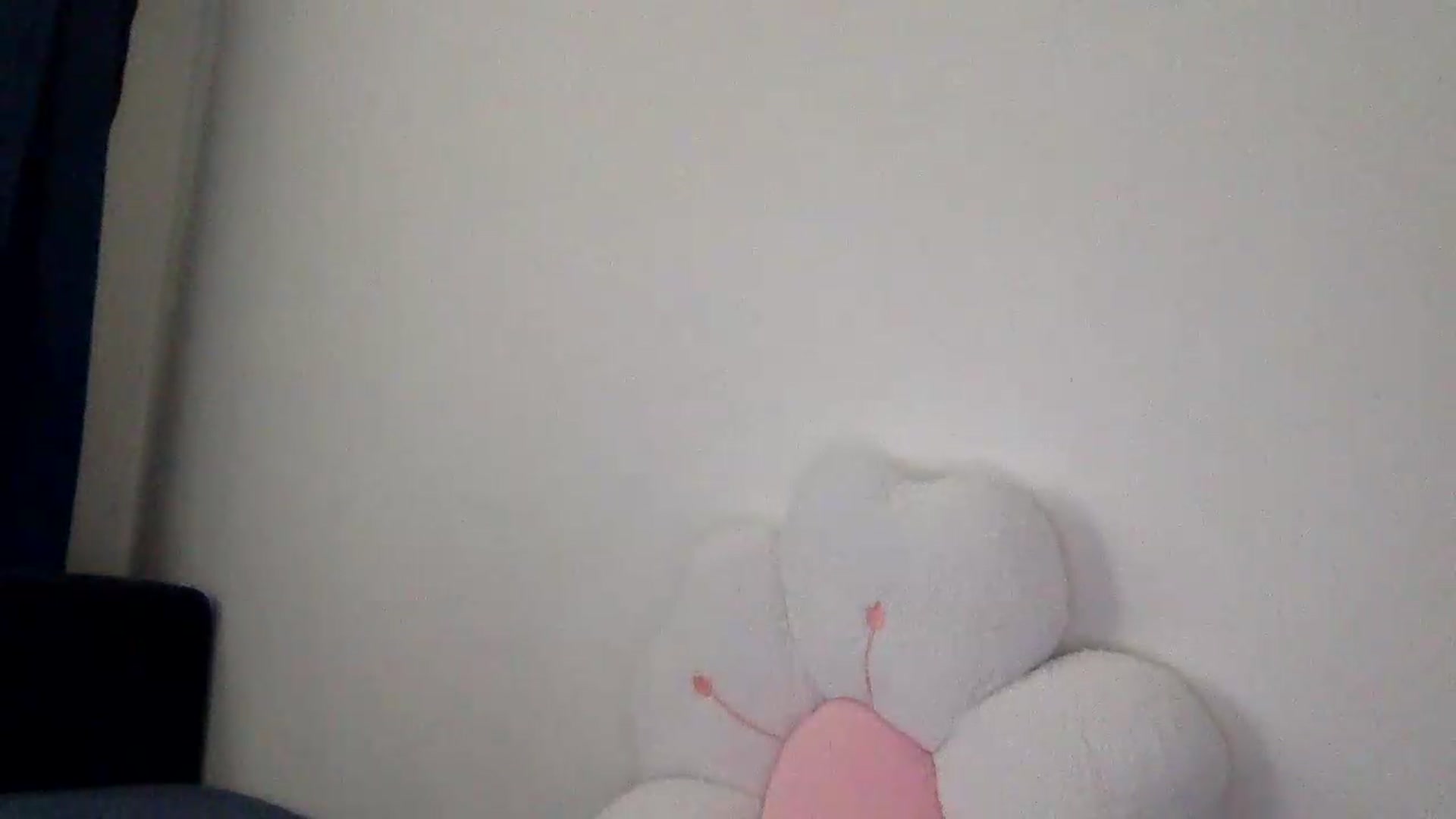 Gallery image thumbnail from JessicaB's myfreecams stream on, 08/16/2026, 16:32 image 12 of 20